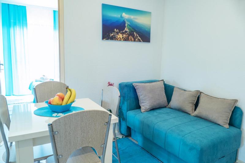 Apartment with Balcony image 2