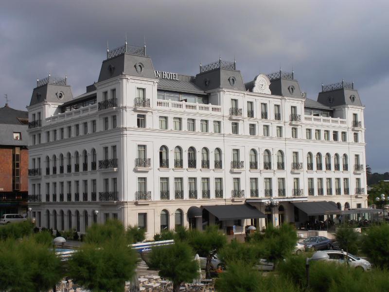 Gran Hotel Sardinero - image 9