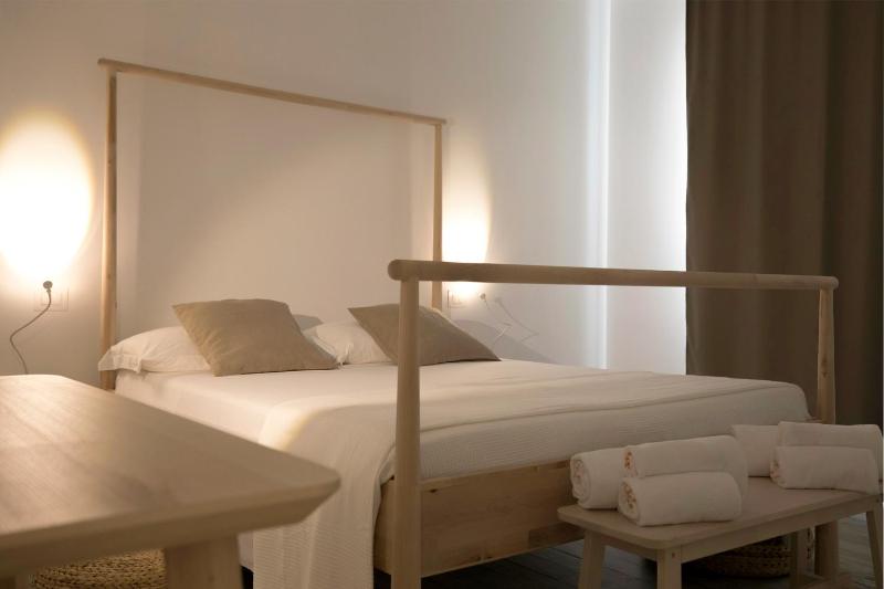 Superior Two-Bedroom Apartment image 4