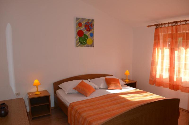 Two-Bedroom Apartment with Terrace and Sea View image 3