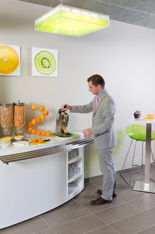 ibis Styles Troyes Centre - image 17