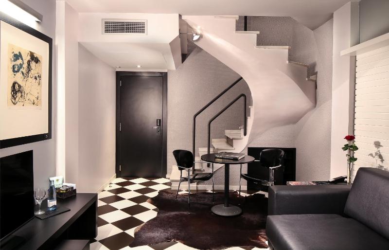 Standard Duplex Room (3 Adults) image 4