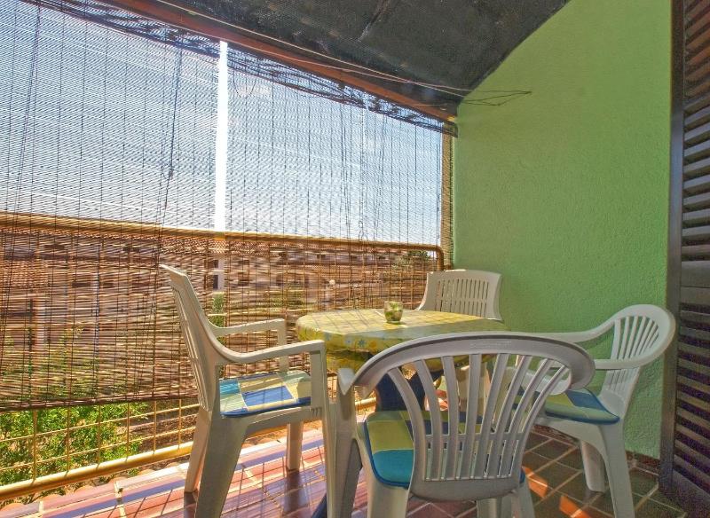 Studio Apartment image 3