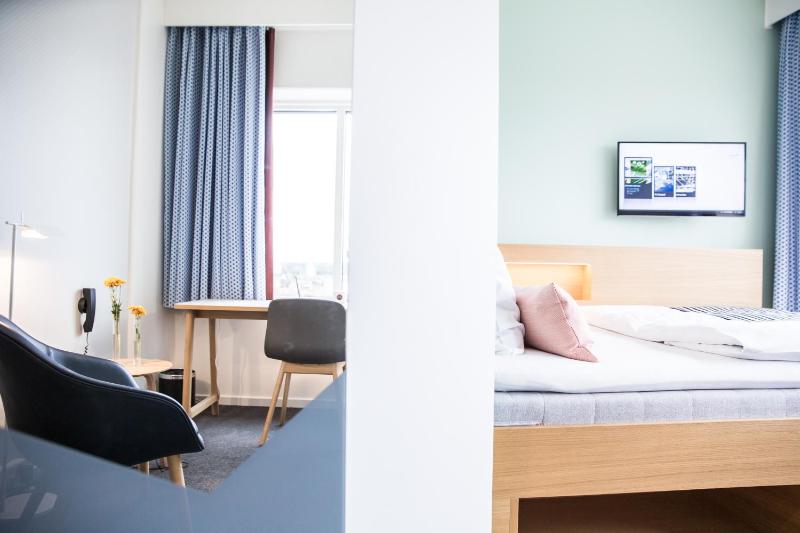 Single Room - Non-Smoking image 1