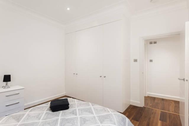 Apartment image 4