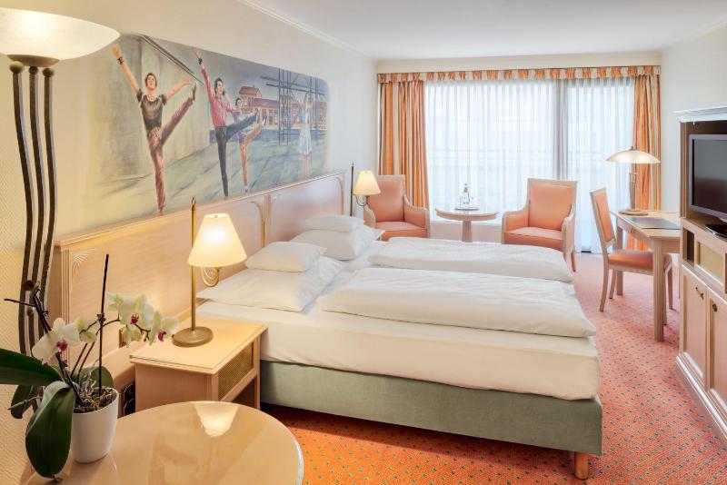 Junior Suite image 1