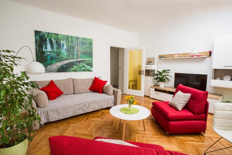 Apartman Zagreb Mandić - image 1