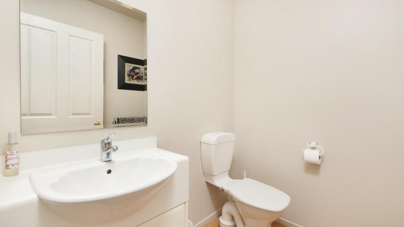 Olive House Bed and Breakfast - image 18