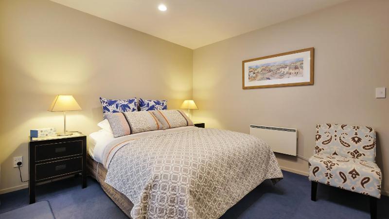 Olive House Bed and Breakfast - image 8