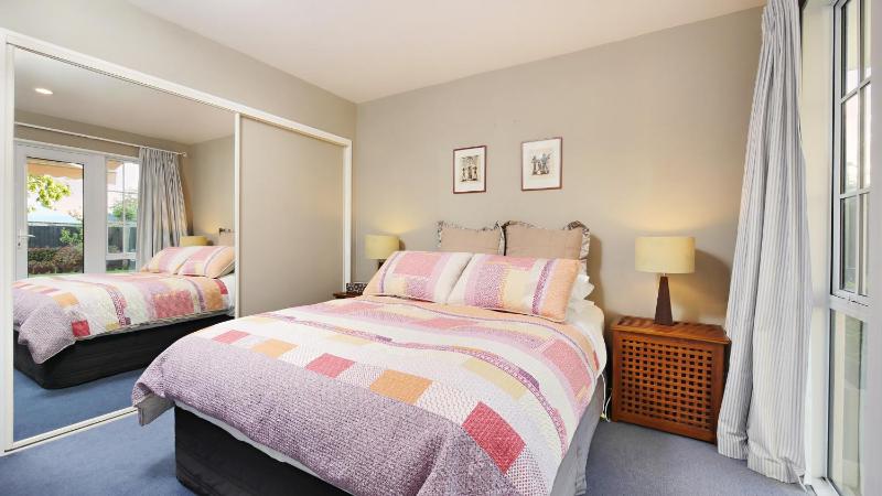 Olive House Bed and Breakfast - image 16