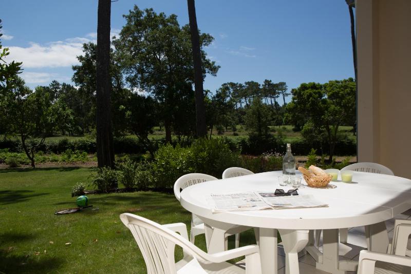 One-Bedroom Apartment (6 Adults)-Residence Golf image 4