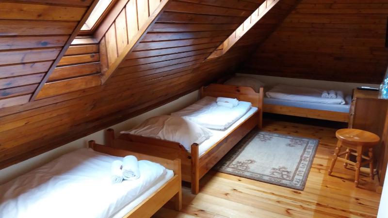 Triple Room with Private Bathroom image 2