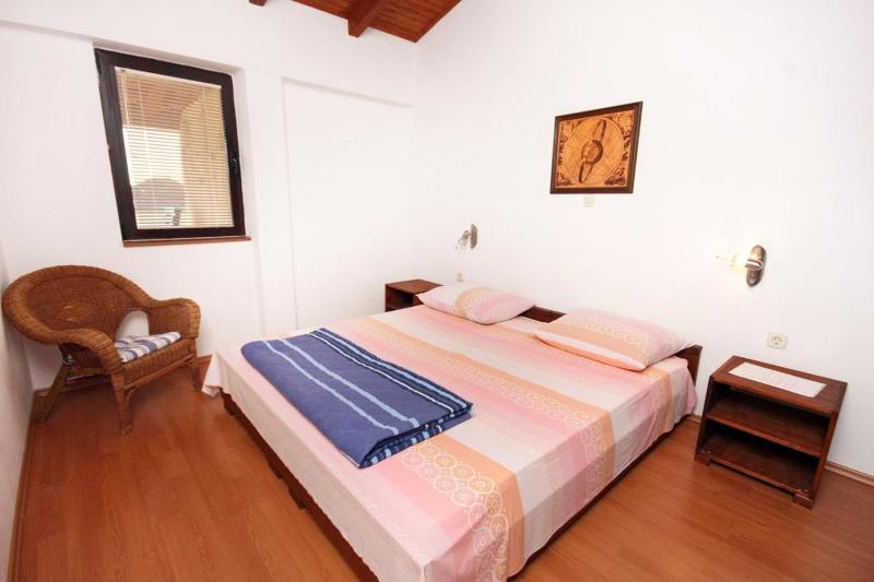 One-Bedroom Apartment with Terrace image 3