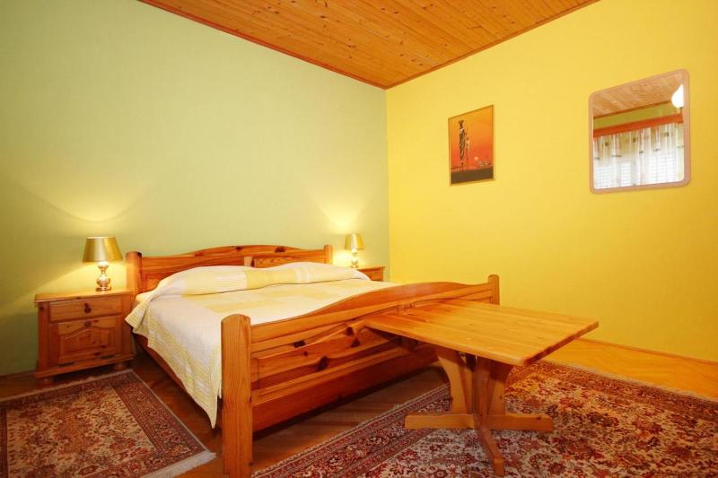 Two-Bedroom Apartment with Terrace and Sea View image 1