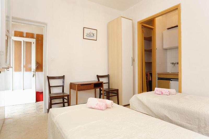 Two-Bedroom Apartment with Terrace and Sea View image 1