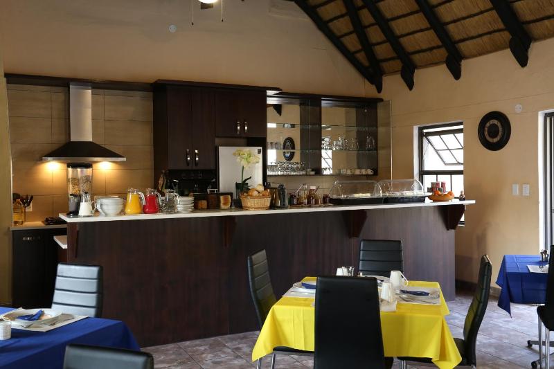 Capbon Guesthouse - image 5