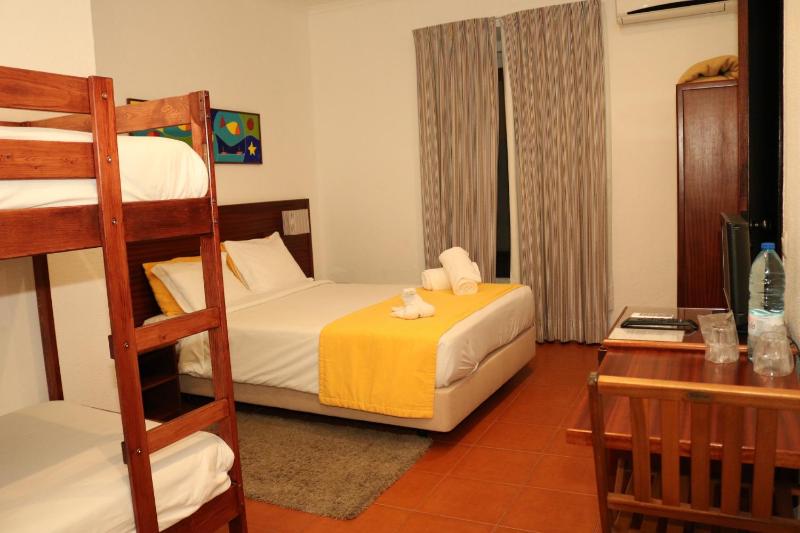 Quadruple Room image 1