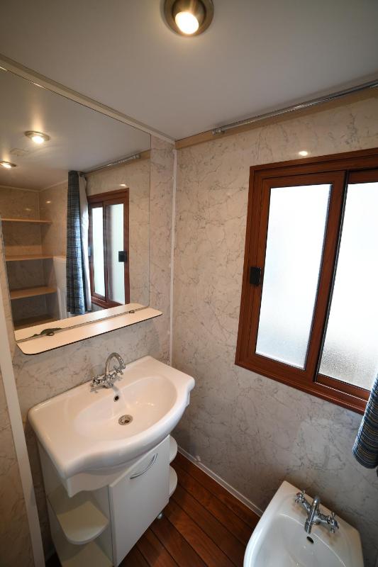 Two-Bedroom Mobile Home image 2