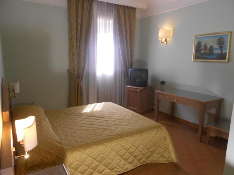 Single Room image 1