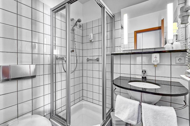 Superior Single Room image 2