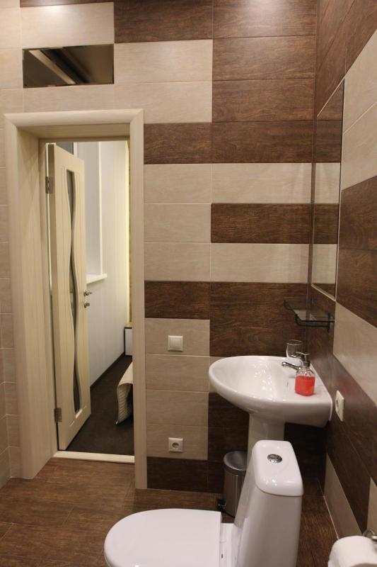 Standard Twin Room image 2