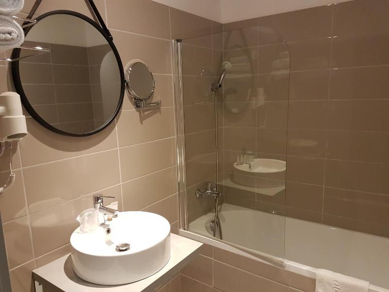 Superior Double Room image 2