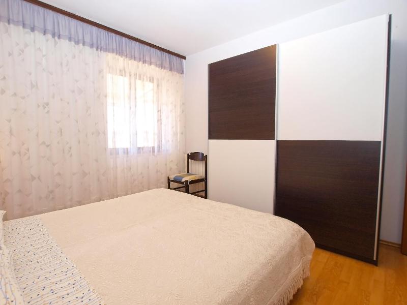 Apartment image 2