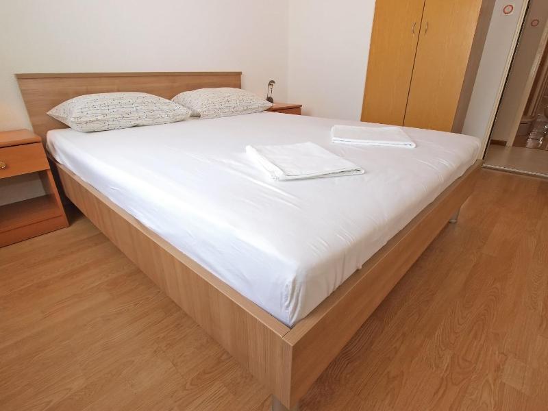 Apartment image 4