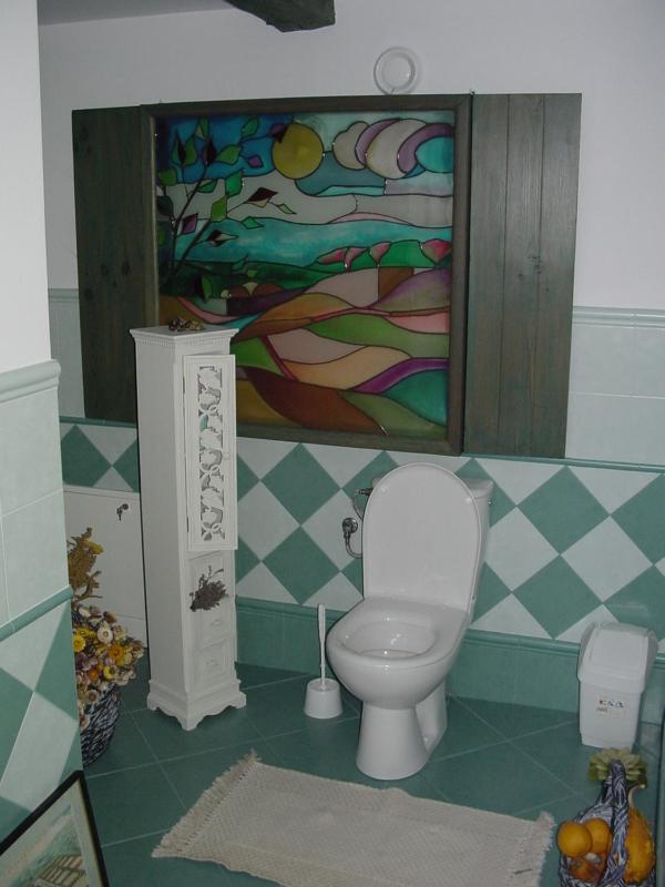 Quadruple Room with Private External Bathroom image 3