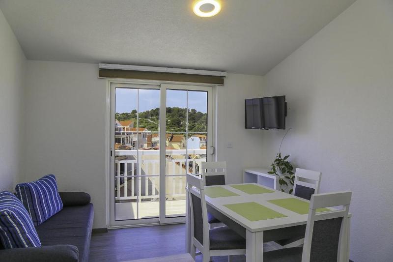 Two-Bedroom Apartment with Terrace and Sea View image 3