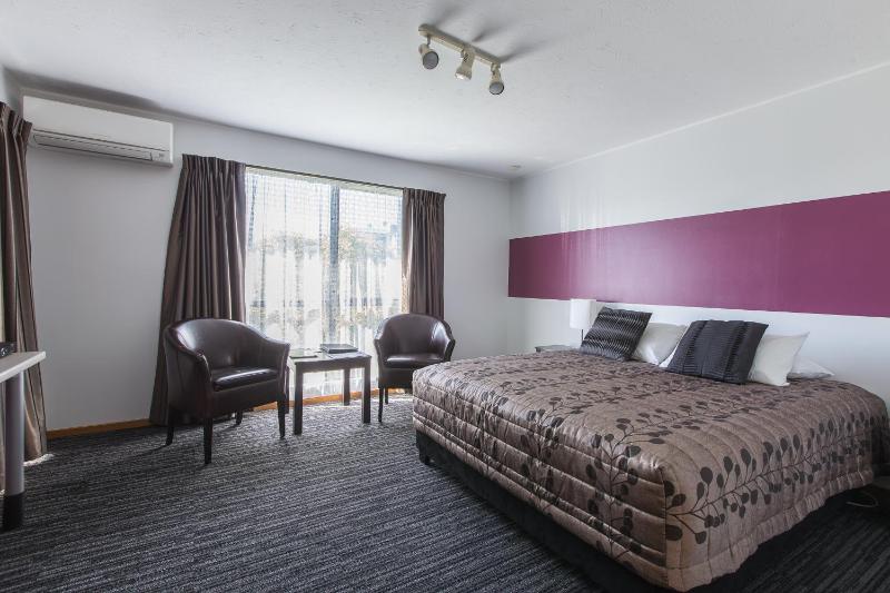 Argyle On The Park - Central Christchurch Motel Overlooking Hagley Park - image 16