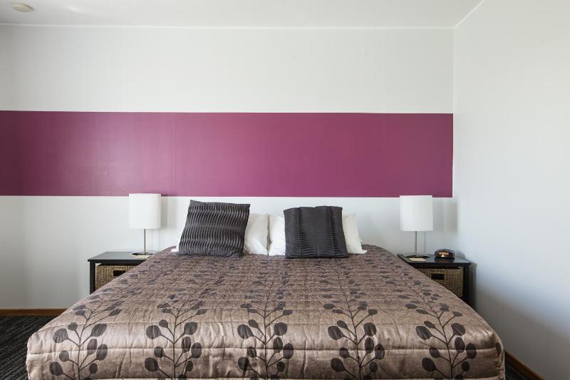 Argyle On The Park - Central Christchurch Motel Overlooking Hagley Park - image 9