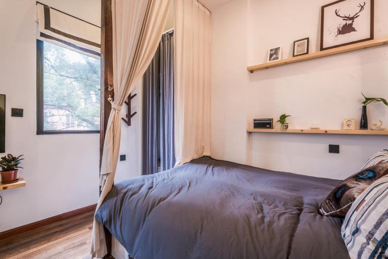 Tonight Homestey Shanghai Apartment Good Location 1200 - image 2