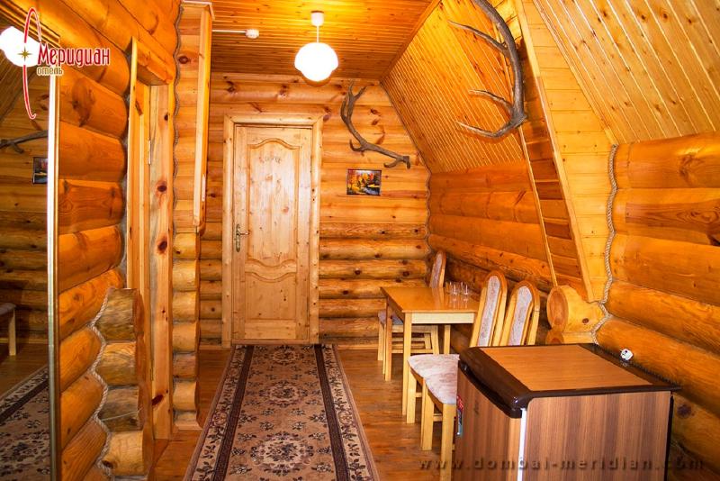 Family Room with Shared Bathroom image 1
