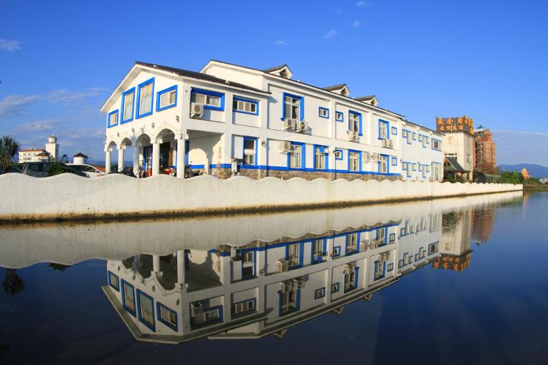 Golden House Homestay - image 4