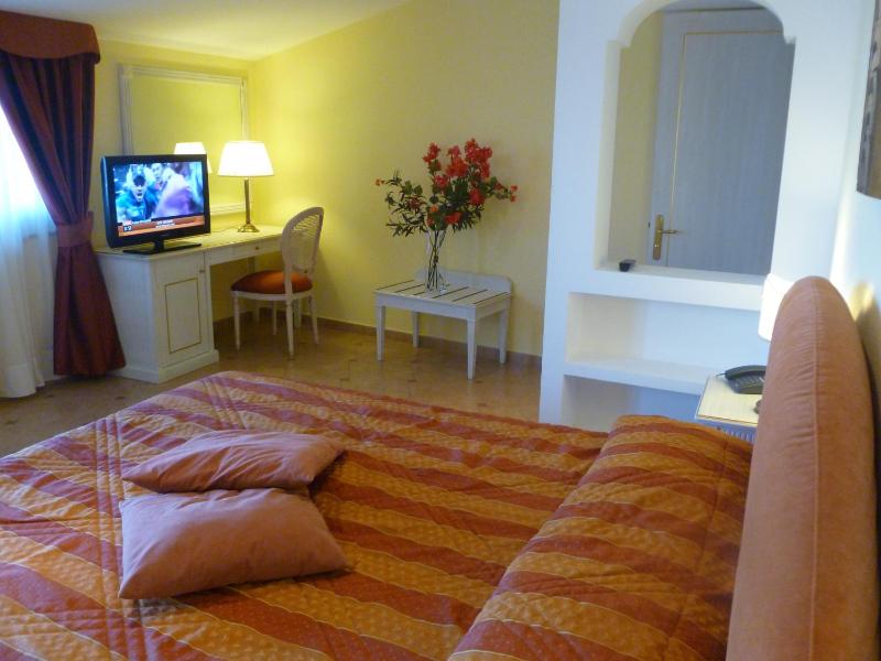 Hotel La Vue d'Or - image 8