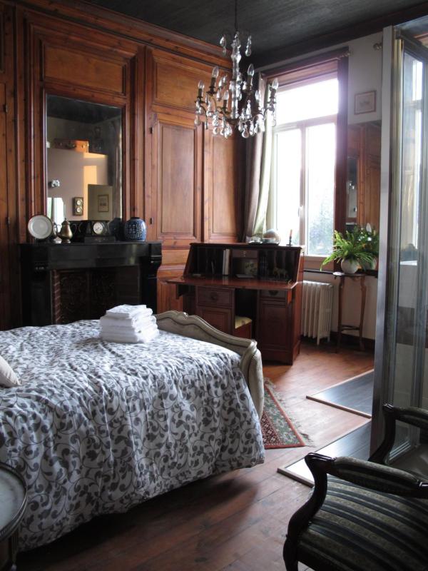 Double Room with Private Bathroom image 2