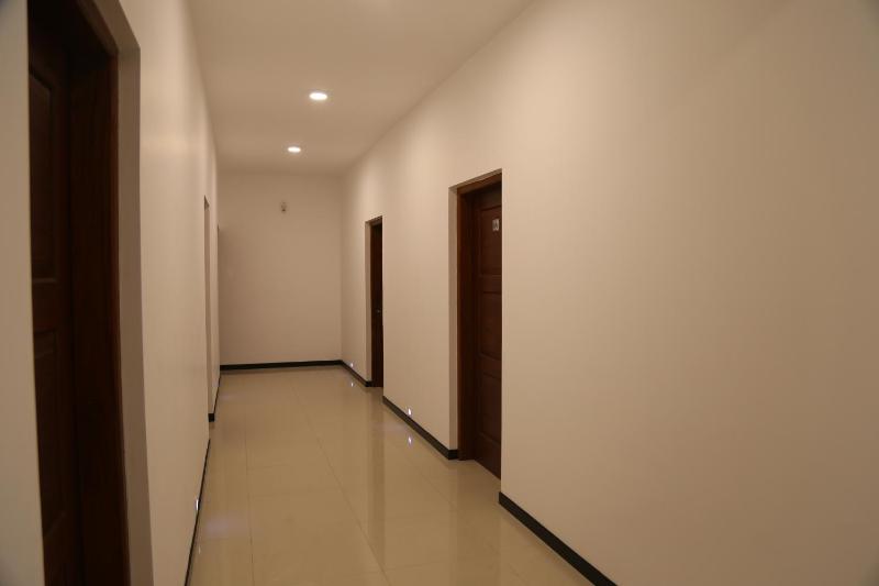 Hikka Regent Hotel - image 29
