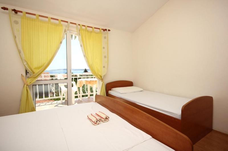 Studio with Balcony and Sea View image 2