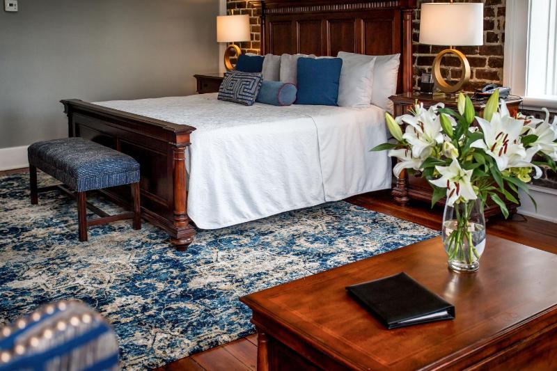East Bay Inn Historic Inns of Savannah Collection - image 41