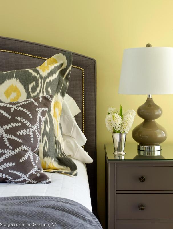 King Room image 3