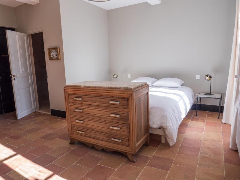 Quadruple Room with Private Bathroom image 4