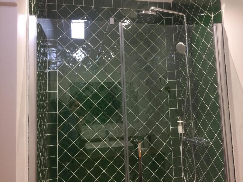 Triple Room with Private Bathroom image 2