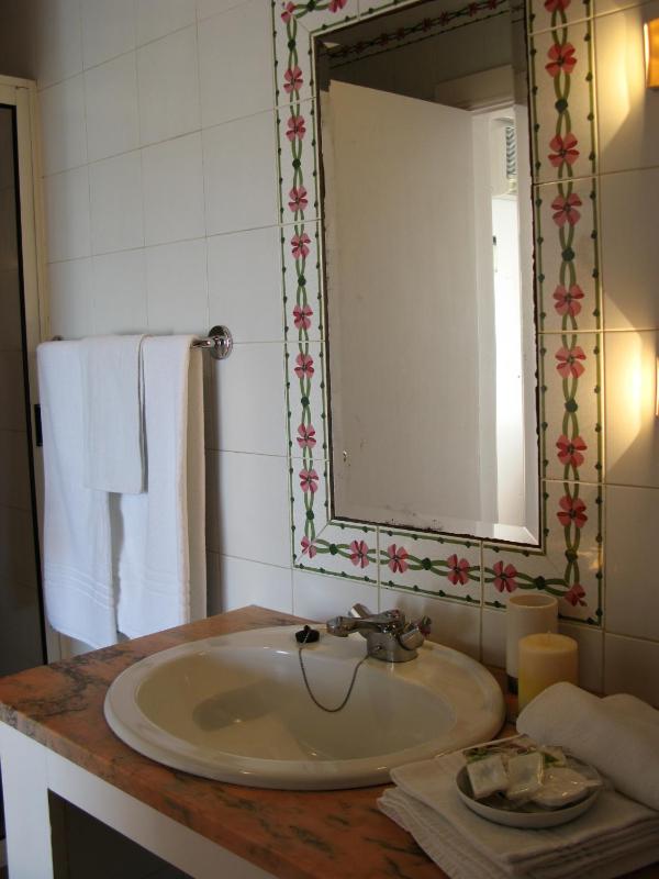 Double Room image 1
