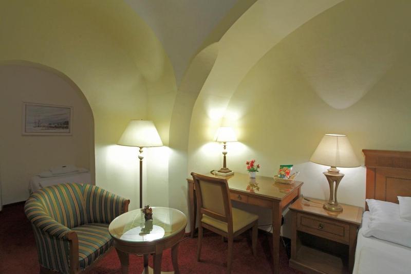 Triple Room image 4