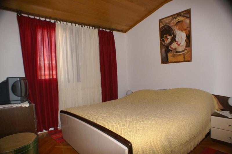 Two-Bedroom Apartment with Terrace and Sea View image 1