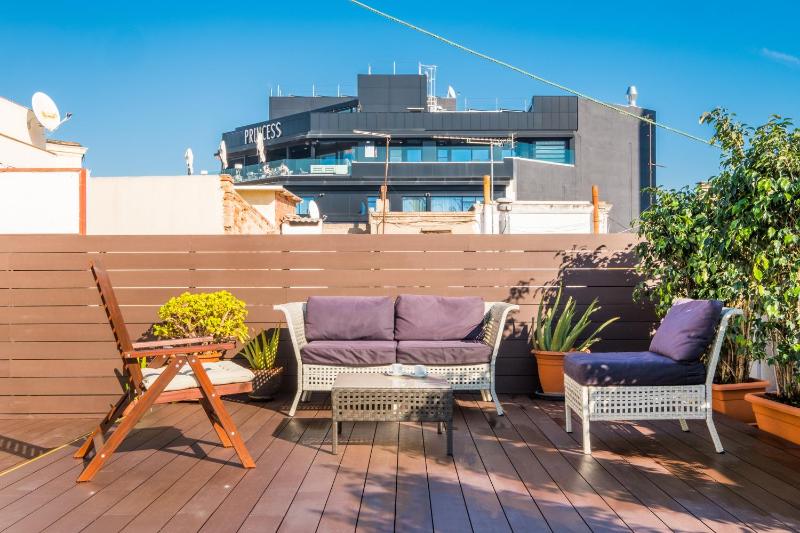 Penthouse Apartment with Terrace image 3