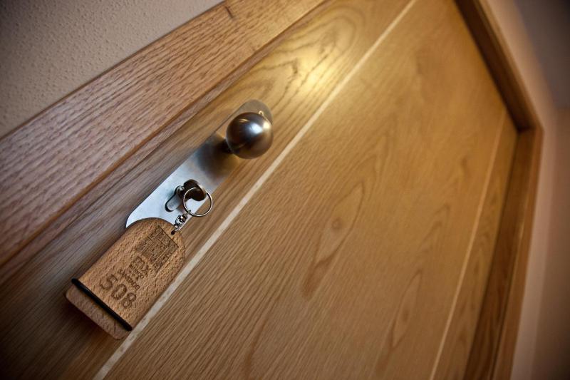 Single Room image 2