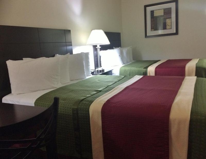 Double Room with Two Double Beds - Non-Smoking image 3