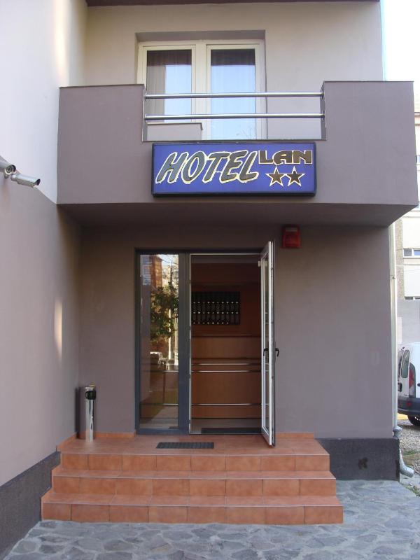 Hostel Lan - image 28